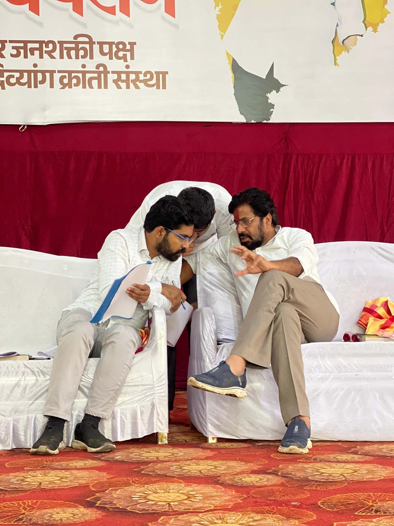 Adarsh Patil in strategic conversation with a national leader